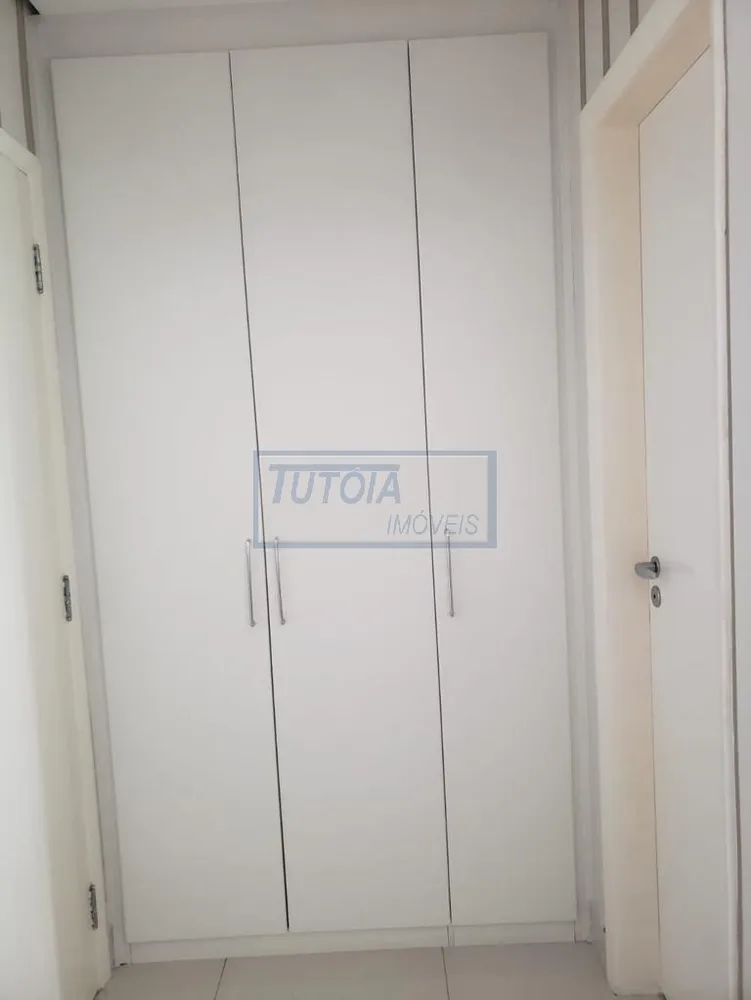 Apartamento, 3 quartos, 230 m² - Foto 2