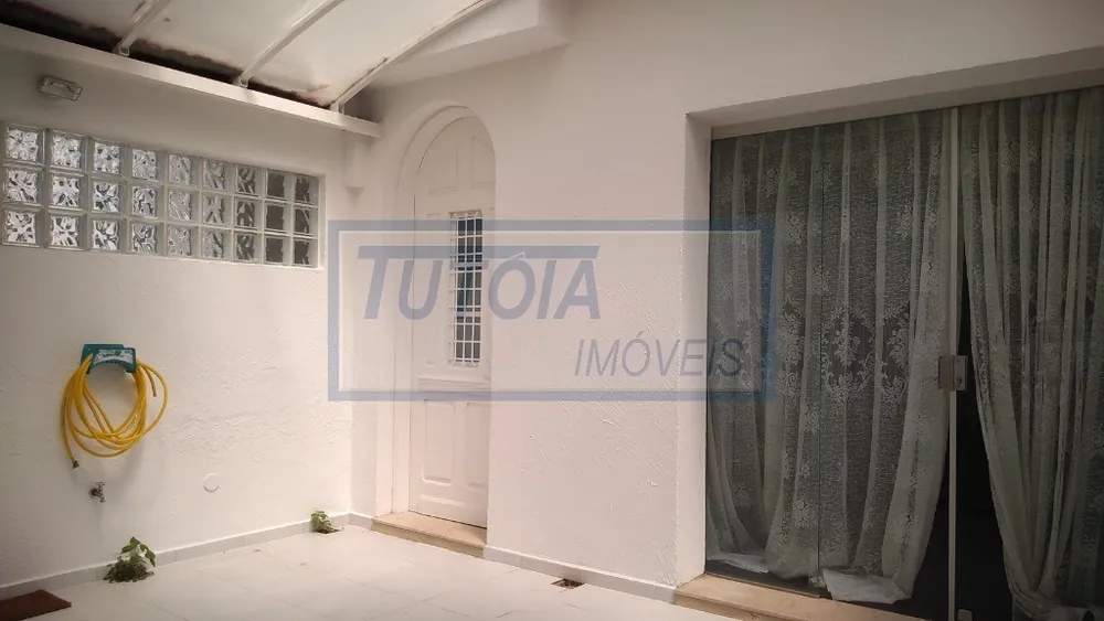 Casa, 3 quartos, 216 m² - Foto 1
