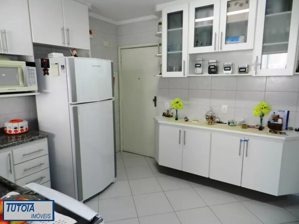 Apartamento à venda com 3 quartos, 115m² - Foto 4