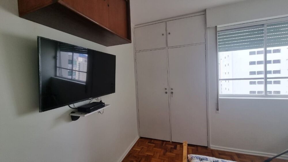 Apartamento para alugar com 3 quartos, 105m² - Foto 2