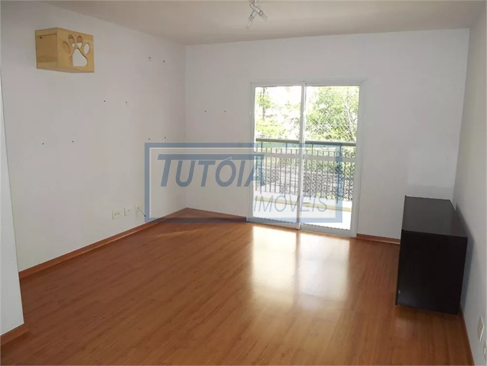 Apartamento à venda com 3 quartos, 108m² - Foto 1