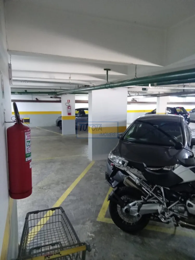 Apartamento, 3 quartos, 130 m² - Foto 2
