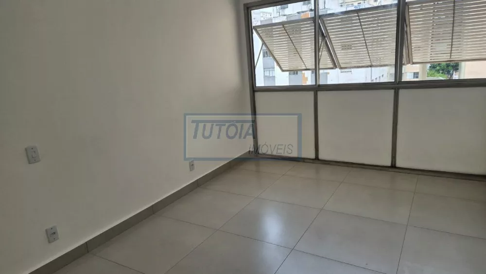 Apartamento à venda com 3 quartos, 101m² - Foto 3