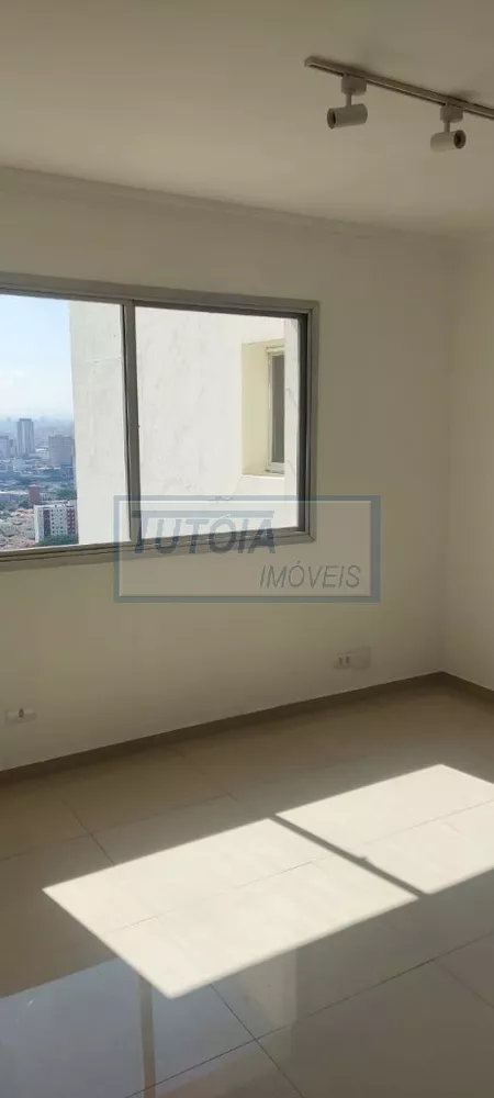 Apartamento à venda com 1 quarto, 40m² - Foto 4