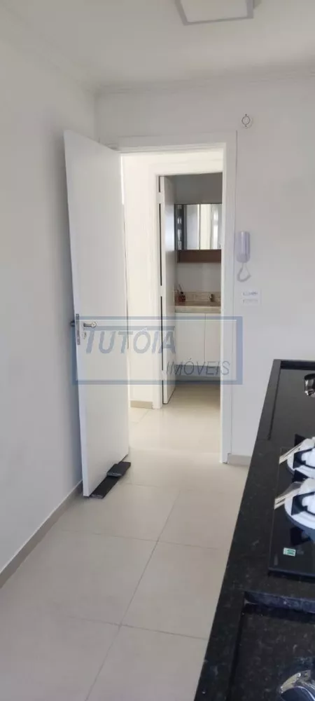 Apartamento à venda com 1 quarto, 40m² - Foto 7