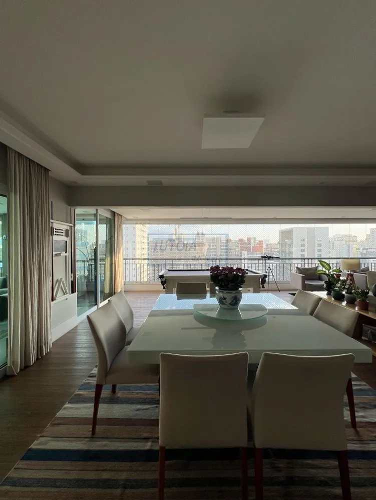 Apartamento, 3 quartos, 223 m² - Foto 3
