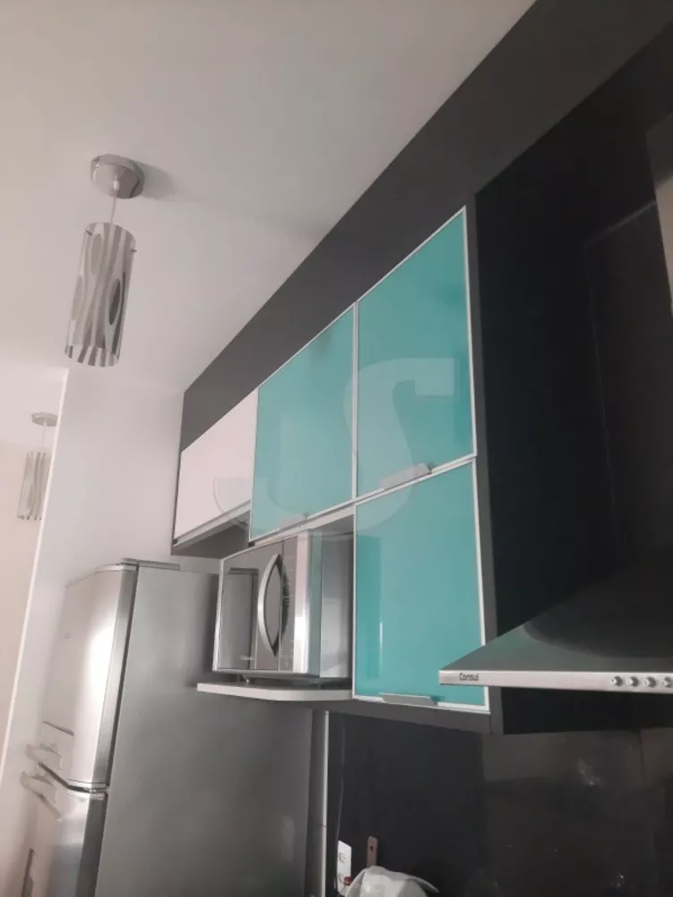 Apartamento à venda com 2 quartos, 63m² - Foto 2