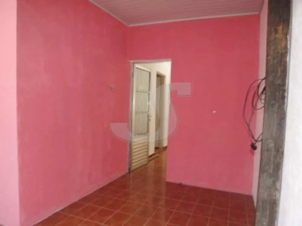 Casa à venda com 2 quartos, 80m² - Foto 2