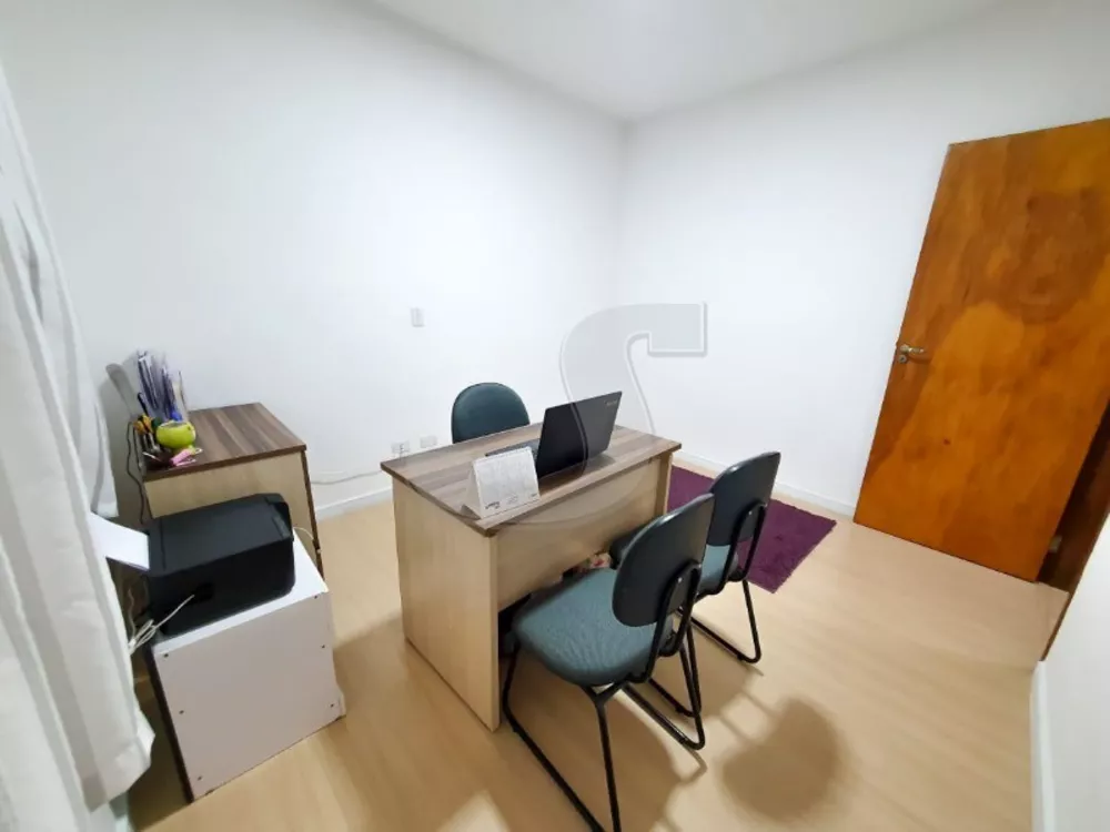 Apartamento à venda com 2 quartos, 64m² - Foto 2