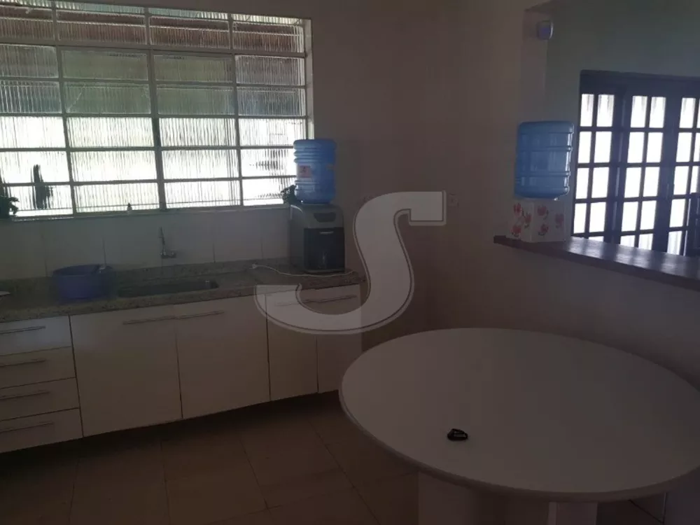 Chácara à venda com 3 quartos, 684m² - Foto 3