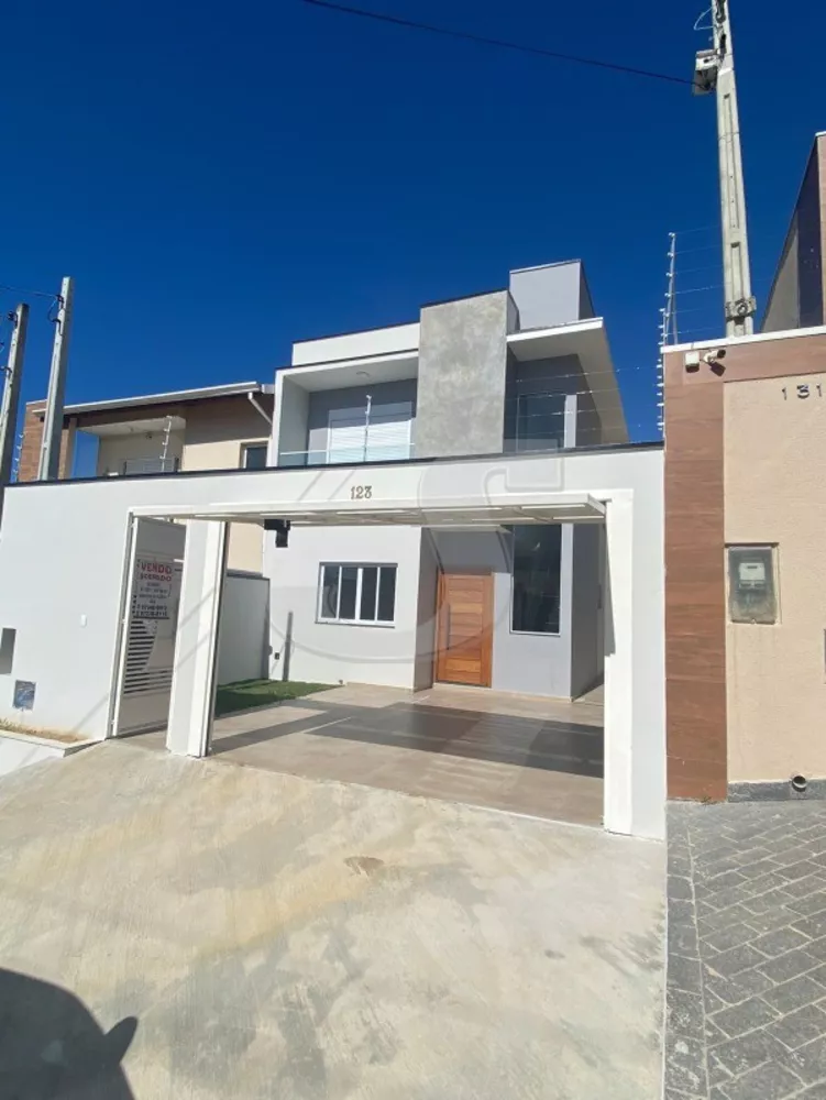 Casa à venda com 3 quartos, 121m² - Foto 2