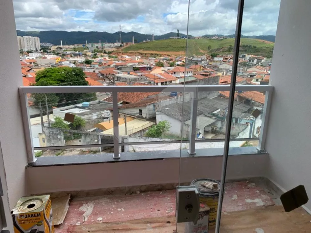 Casa à venda e aluguel com 3 quartos, 240m² - Foto 8