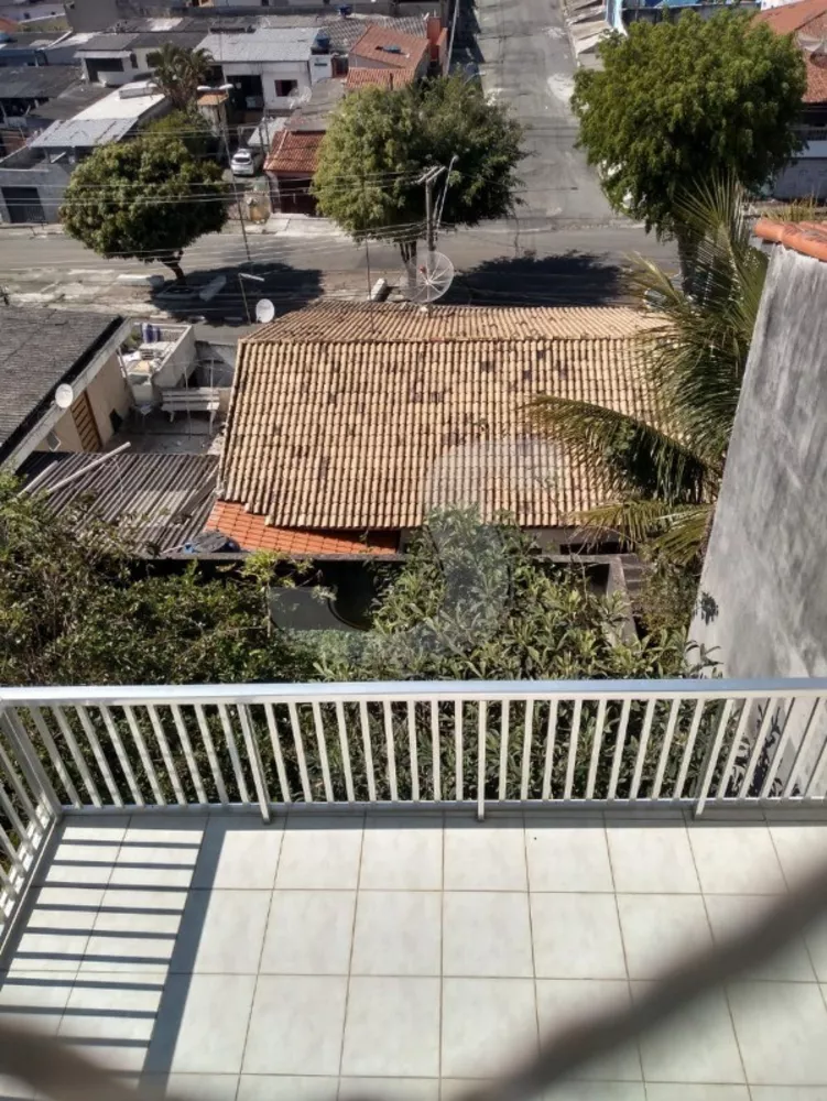 Casa à venda com 3 quartos, 260m² - Foto 1