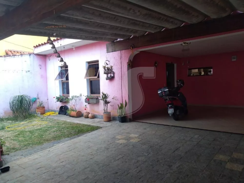 Casa, 3 quartos, 260 m² - Foto 1