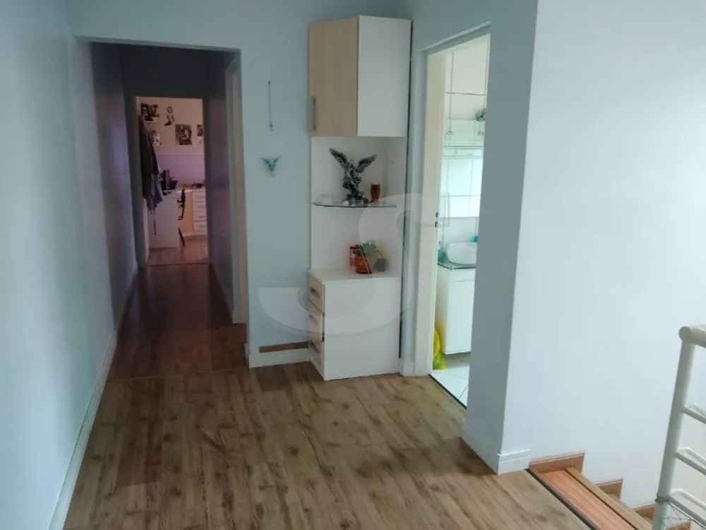 Casa à venda com 4 quartos, 250m² - Foto 5