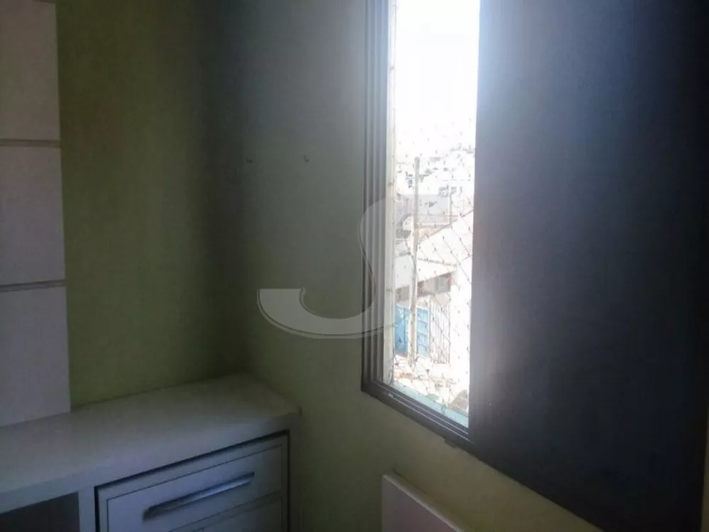 Apartamento à venda com 2 quartos, 68m² - Foto 3