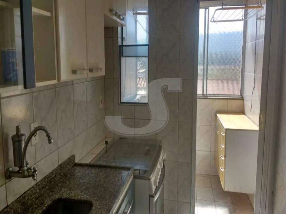 Apartamento à venda com 2 quartos, 68m² - Foto 4