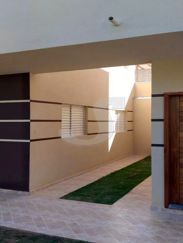 Casa à venda com 2 quartos, 49m² - Foto 5