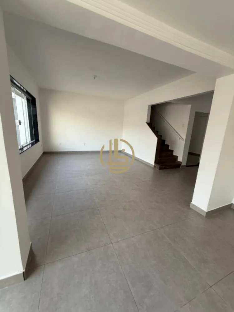 Sala-Conjunto, 150 m² - Foto 1