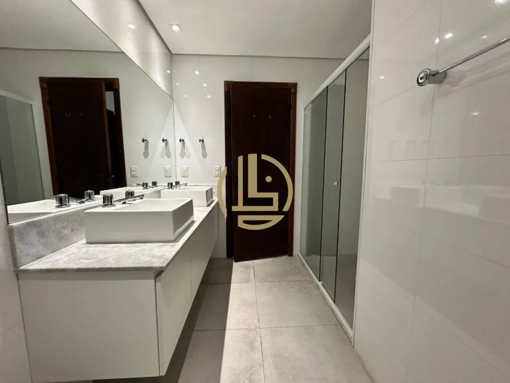 Apartamento, 3 quartos, 252 m² - Foto 7