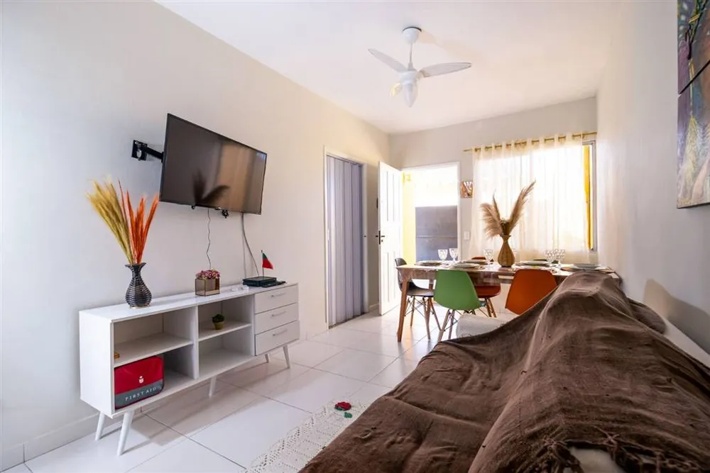 Casa, 4 quartos, 147 m² - Foto 1
