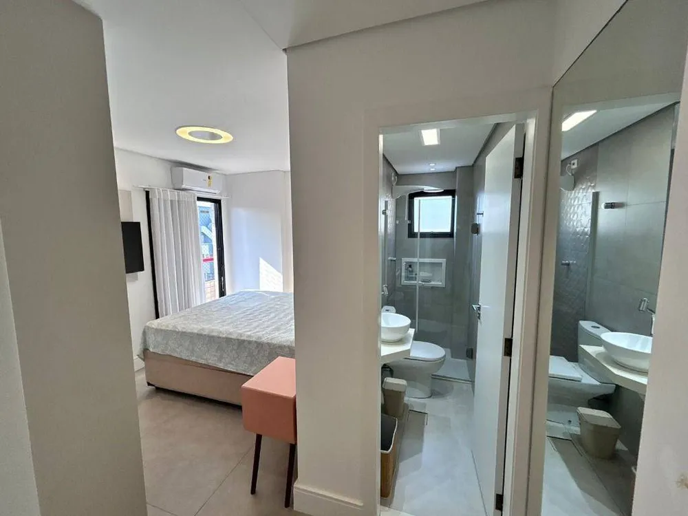 Cobertura, 3 quartos, 250 m² - Foto 2