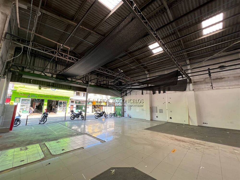 Sala-Conjunto, 800 m² - Foto 2
