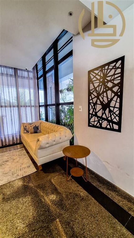 Apartamento à venda com 3 quartos, 150m² - Foto 3
