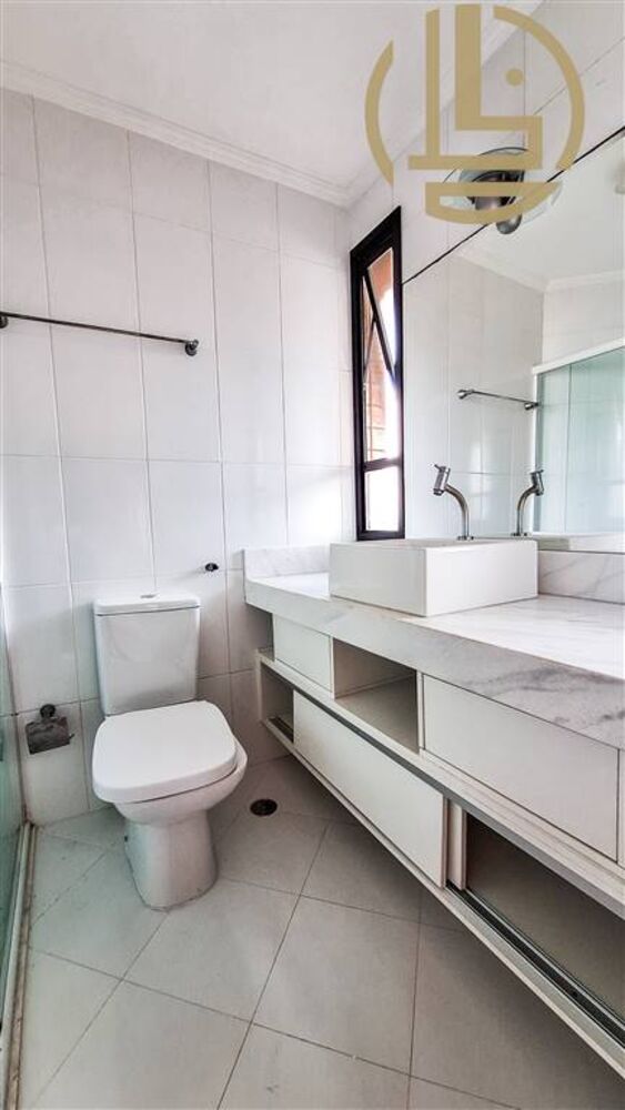 Apartamento à venda com 3 quartos, 150m² - Foto 12