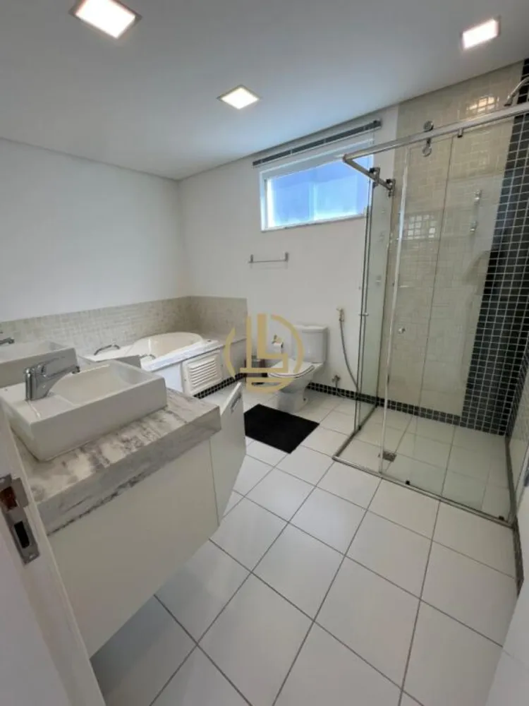 Casa, 4 quartos, 236 m² - Foto 13