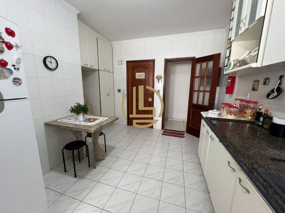 Apartamento à venda com 2 quartos, 119m² - Foto 11