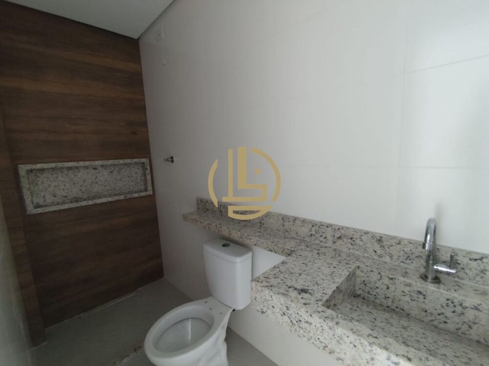 Casa à venda com 2 quartos, 100m² - Foto 7