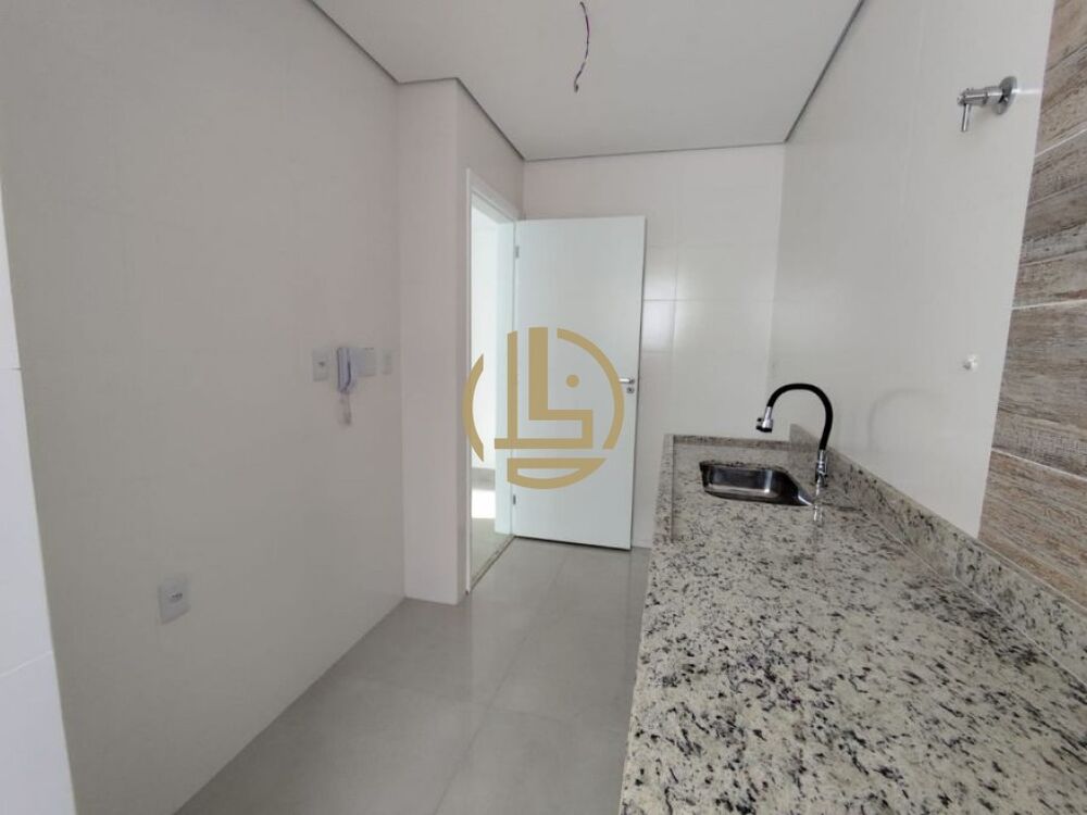 Casa à venda com 2 quartos, 100m² - Foto 11