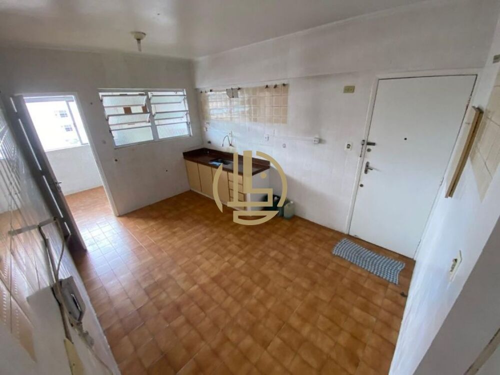Apartamento à venda com 3 quartos, 107m² - Foto 13