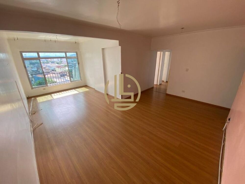 Apartamento à venda com 3 quartos, 107m² - Foto 1