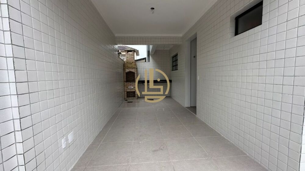 Casa à venda com 3 quartos, 140m² - Foto 3