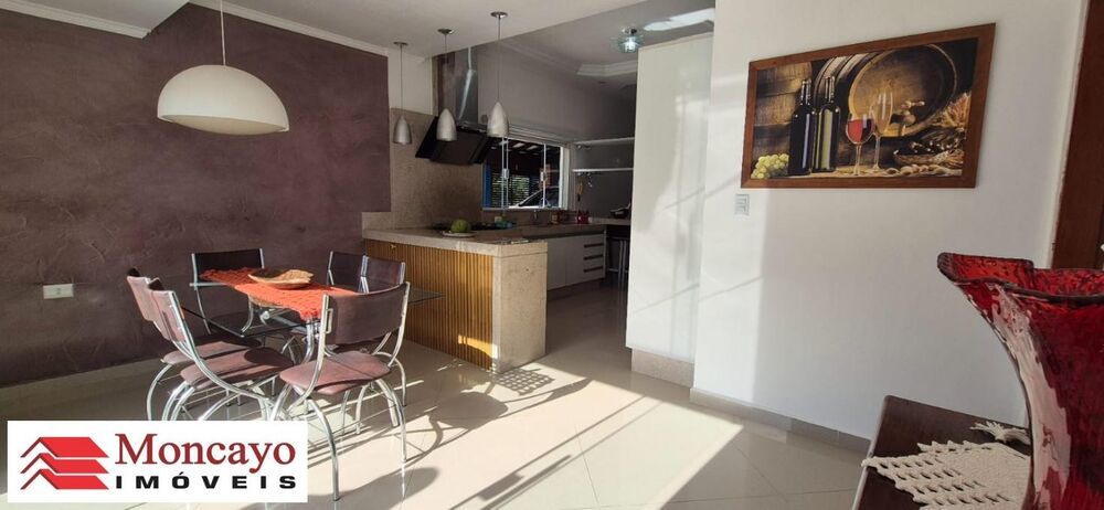 Casa, 3 quartos, 360 m² - Foto 4