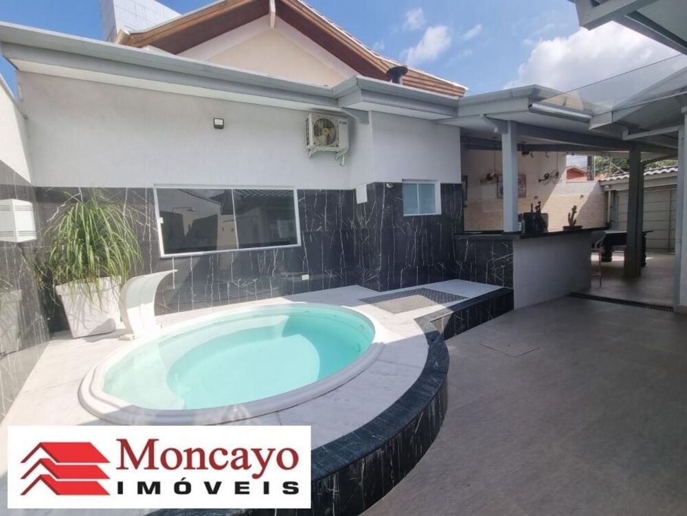 Casa, 3 quartos, 327 m² - Foto 13