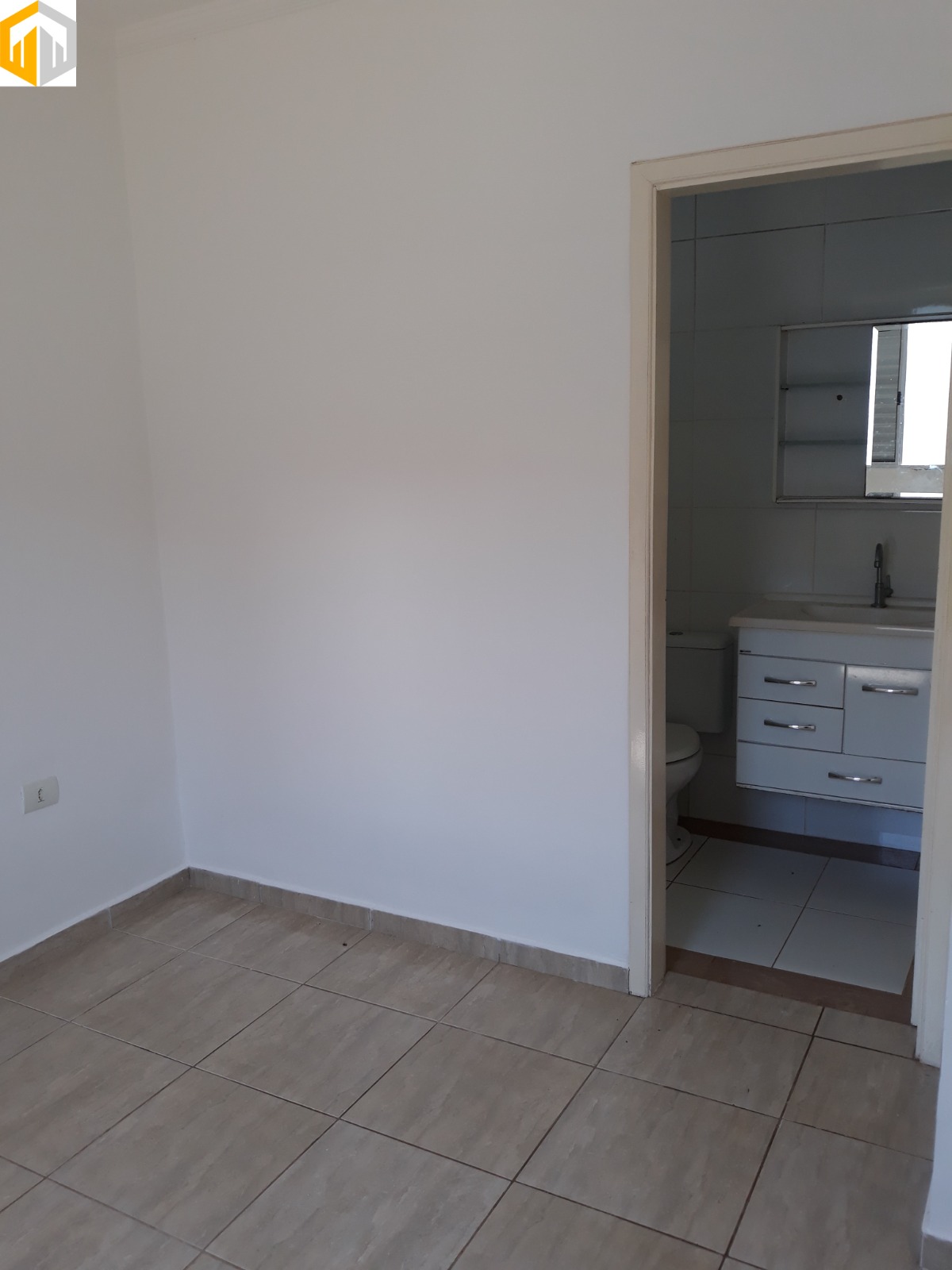 Casa à venda com 3 quartos, 70m² - Foto 11