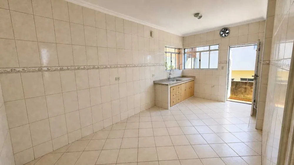 Casa, 4 quartos, 186 m² - Foto 8