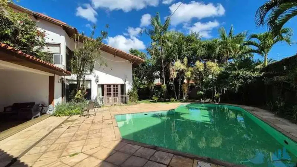 Casa, 5 quartos, 600 m² - Foto 2
