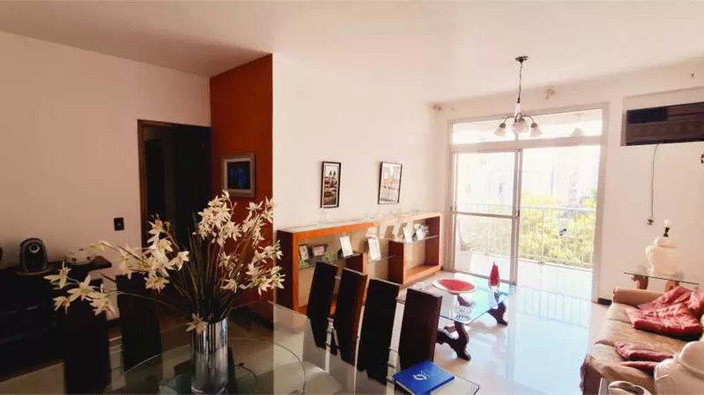 Apartamento, 3 quartos, 130 m² - Foto 1