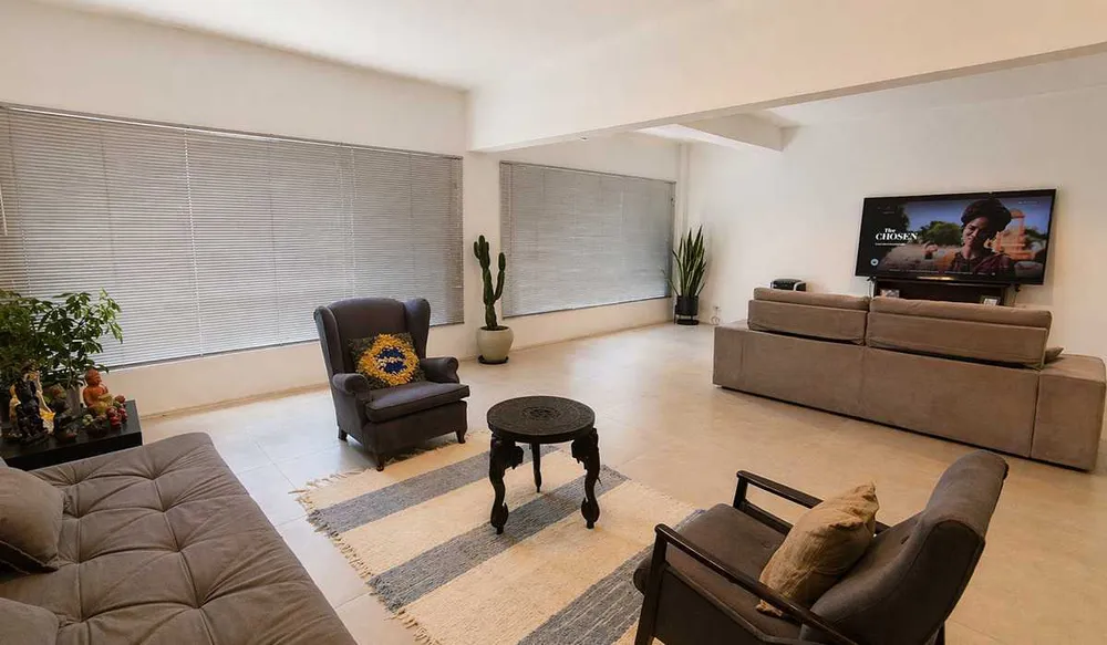 Apartamento, 1 quarto, 130 m² - Foto 2