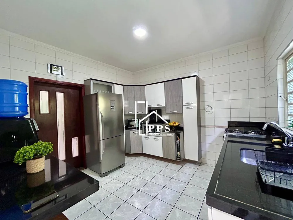 Casa, 3 quartos, 170 m² - Foto 1