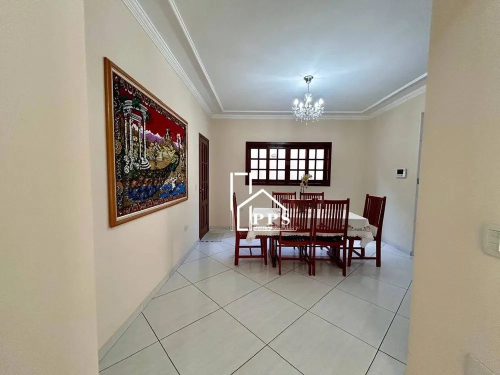 Casa, 4 quartos, 278 m² - Foto 2