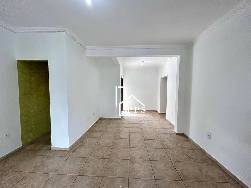 Casa, 3 quartos, 178 m² - Foto 4