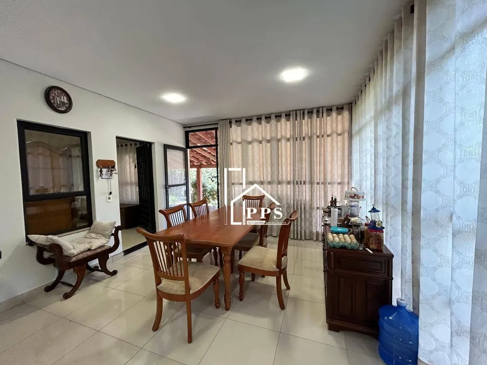 Chácara, 3 quartos, 2477 m² - Foto 12