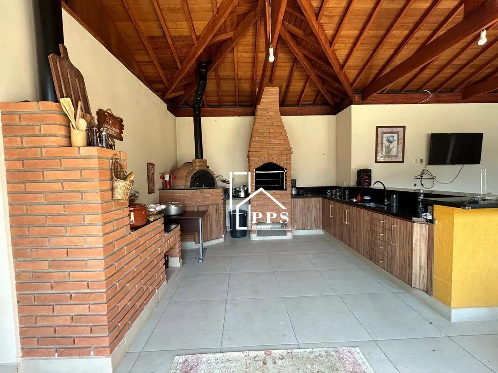 Chácara, 3 quartos, 2477 m² - Foto 4