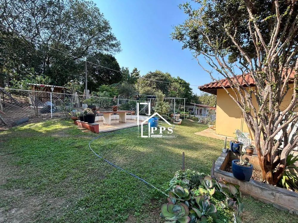 Chácara, 3 quartos, 2477 m² - Foto 3