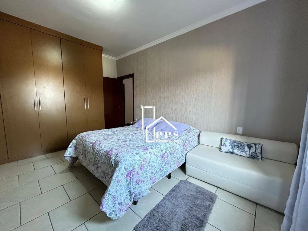 Casa, 3 quartos, 181 m² - Foto 13